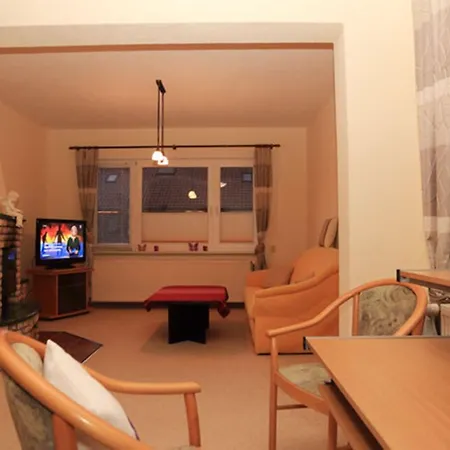 酒店 Strandhotel 3*